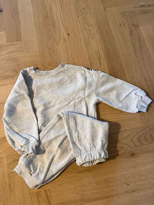 Hvítur jogginggalli - ZARA