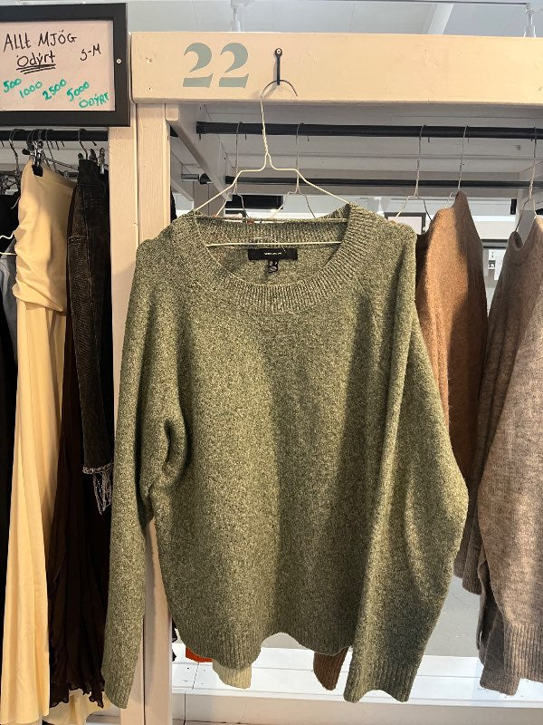 Vero moda peysa græn