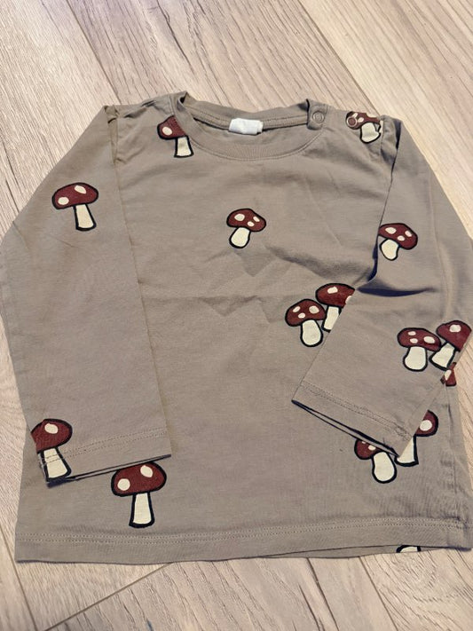 H&M blússa sveppa 92