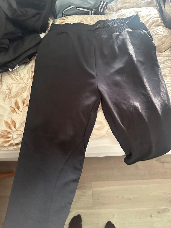 24 buxur