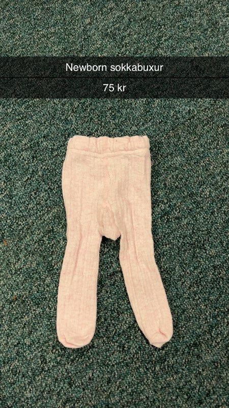 Newborn sokkabuxur