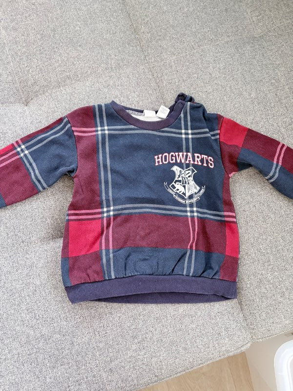 Hogwarts peysa