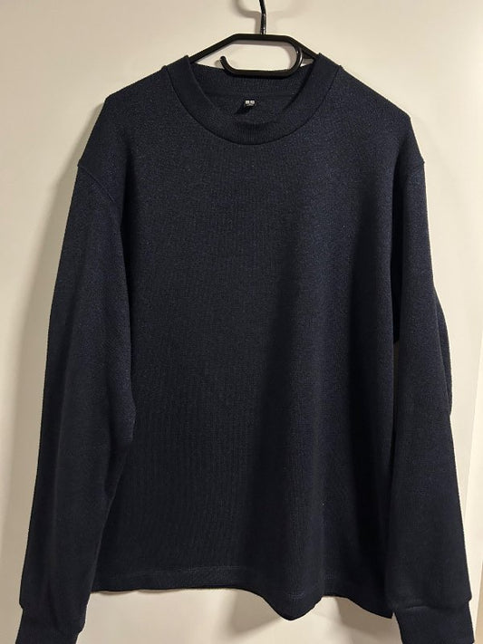 Uniqlo peysa