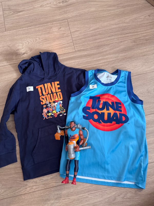 Space jam jogging peysa