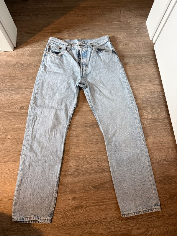 Levis gallabuxur 27