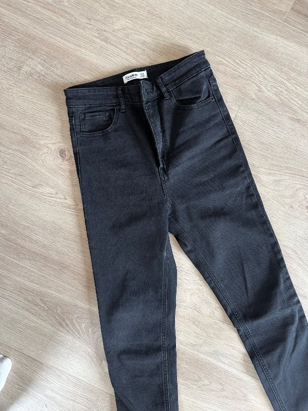 Pull&bear gráar þröngar gallabuxur