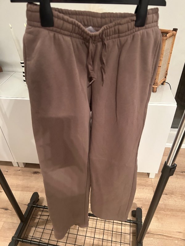 Gina tricot joggingbuxur