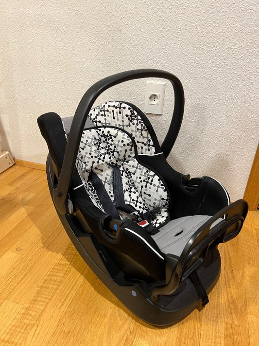 Baby car seat