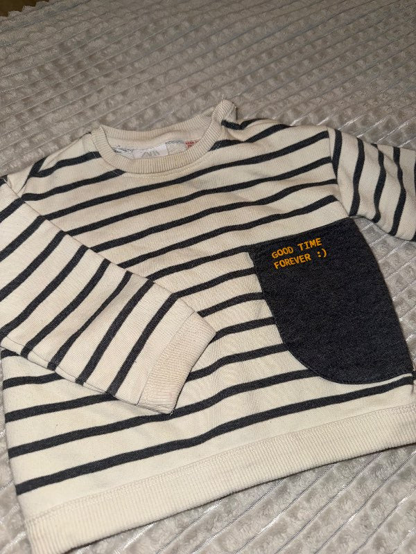 Zara röndótt peysa