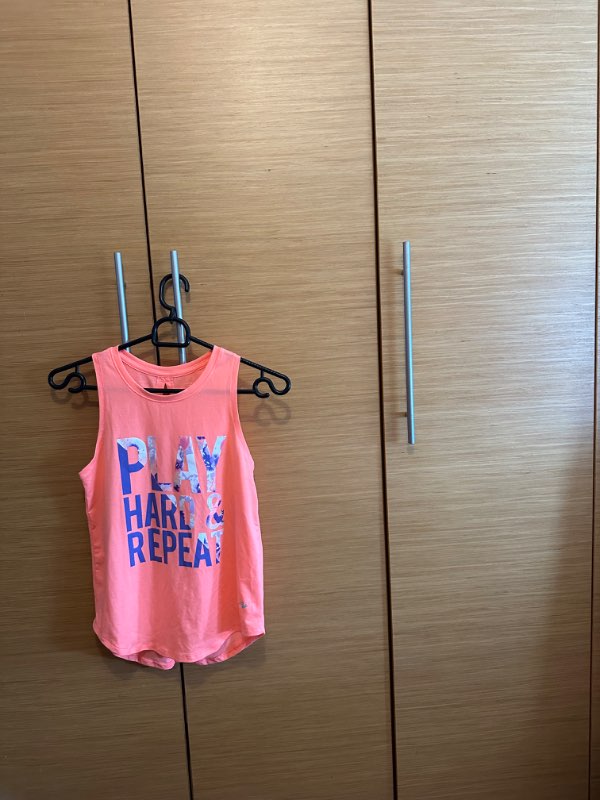 Ermalaus íþróttabolur - peach