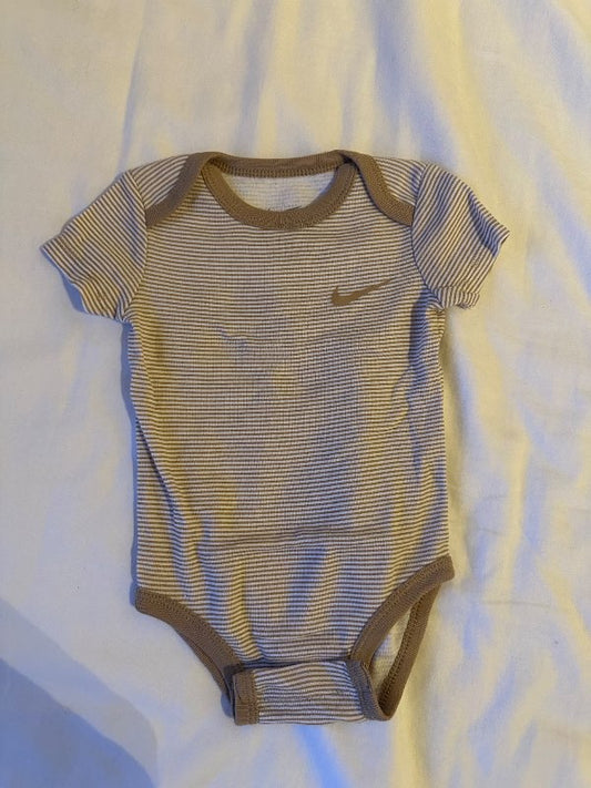 Nike samfella