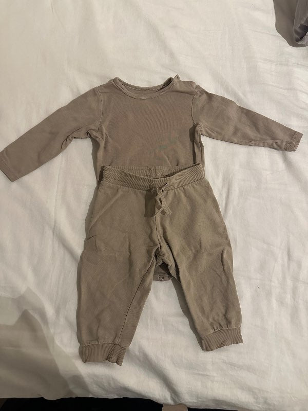 Hm beige sett