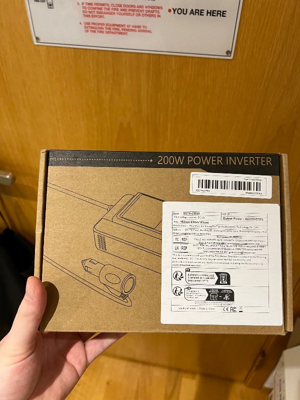 Power inverter