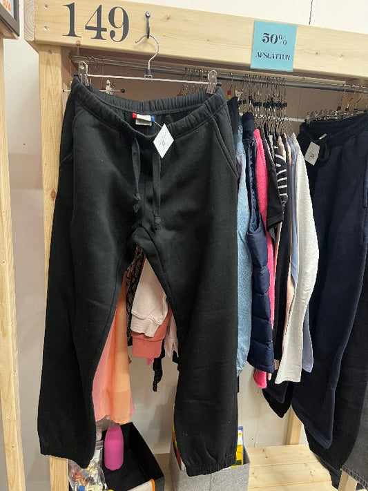 Jogging buxur svartar