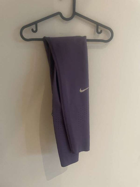 Fjólubláar Nike dri fit buxur - 1x notaðar
