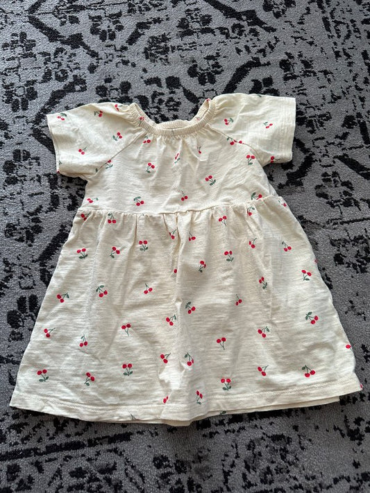 Gulur kirsuberjakjóll