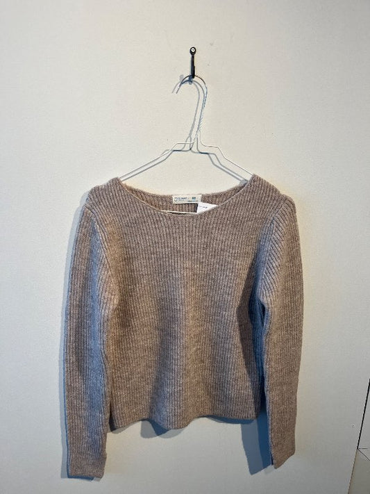 Primark peysa kremuð*