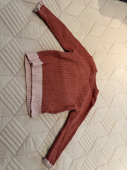 Brown stripe