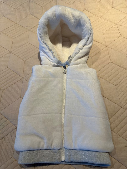 White reversible fur