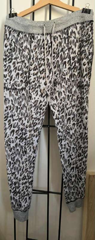 LiveLoveLounge leopard buxur