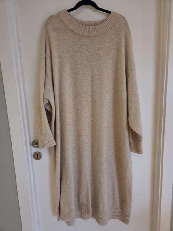 Monki peysukjóll hvítur L