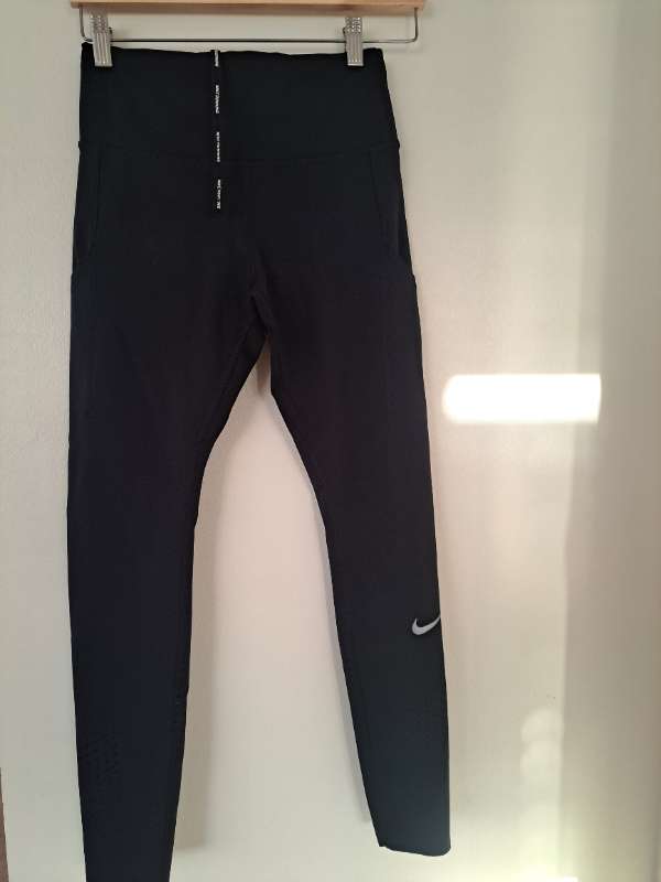 DRYFIT NIKE RUNNING