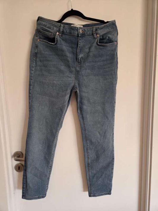 Primark gallabuxur st. 16