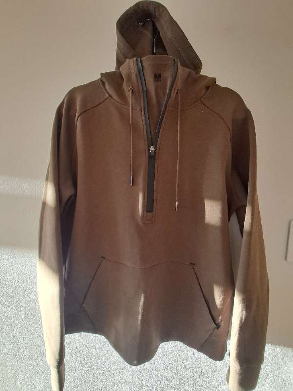 GREEN MFITNESS SWETER