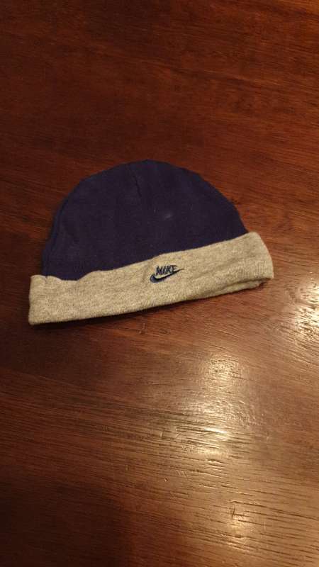 Nike blá/grá húfa