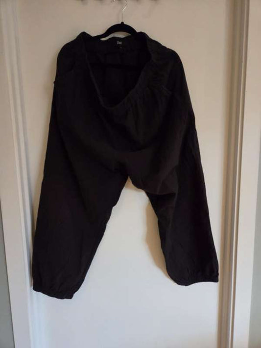 Zizzi buxur svartar M