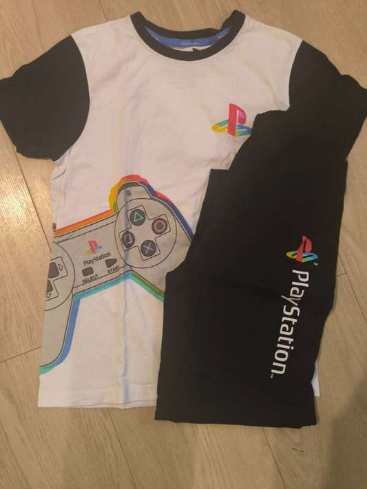 Náttföt, Playstation