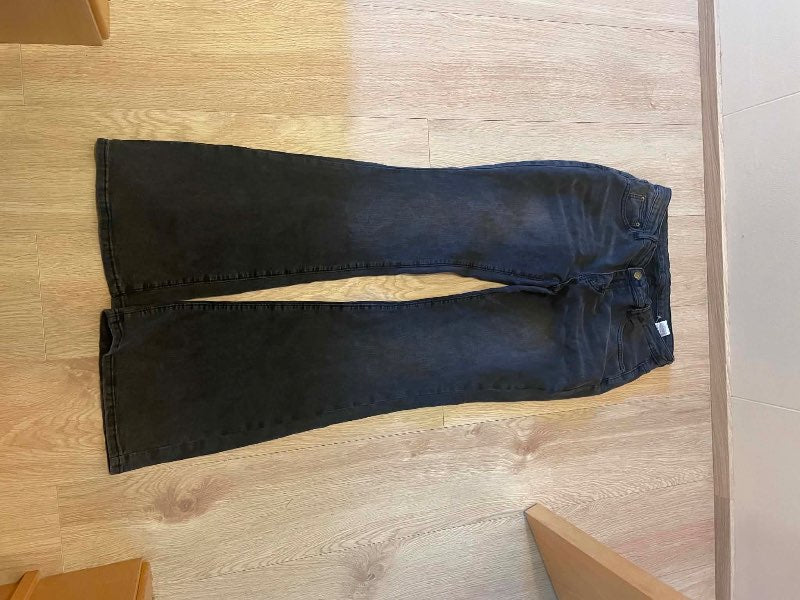 Utviðar gallabuxur