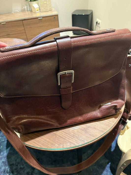 Hliðartaska úr þykkuleðri