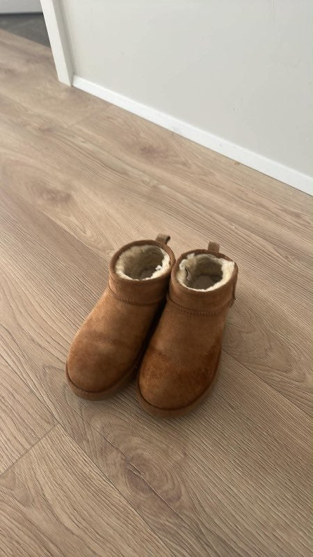 Ugg MIA