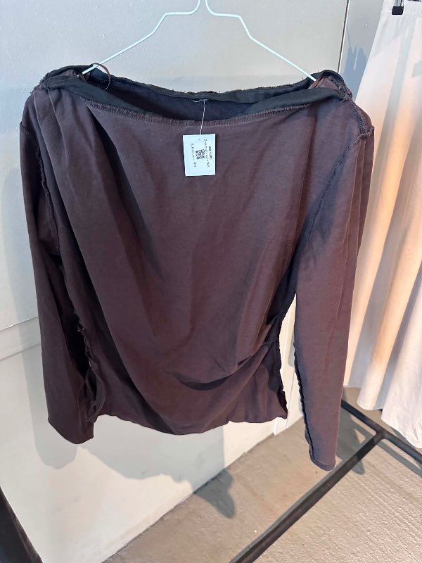 Zara brúnn bolur MIA