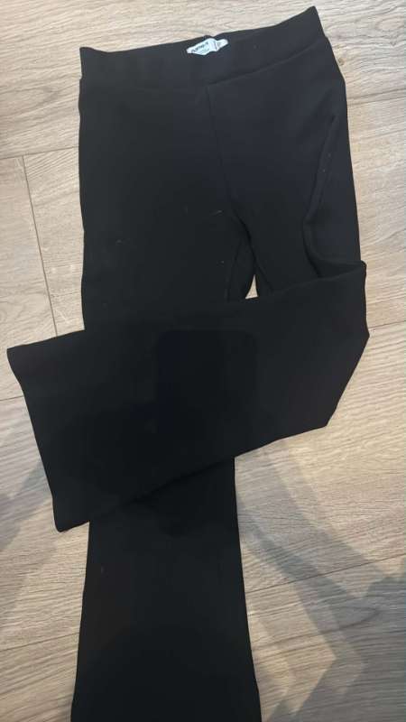 Name it - svartar buxur