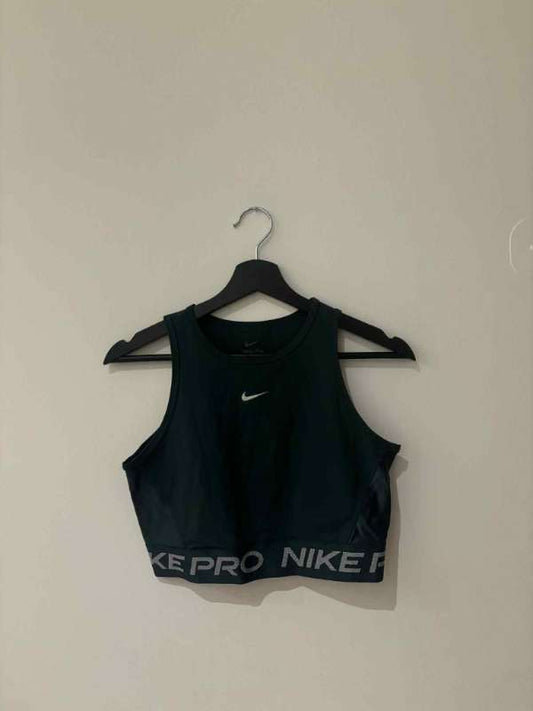 Nike toppur