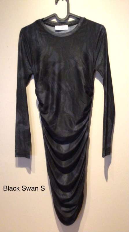 Black Swan mesh kjóll S