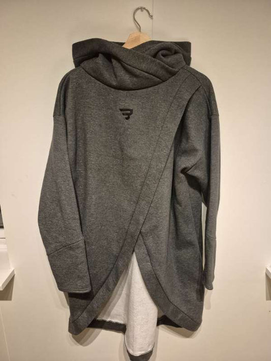 Hettupeysa grá - BeFit Iceland - E