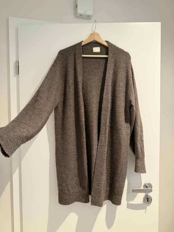 HM brún golla - AMG