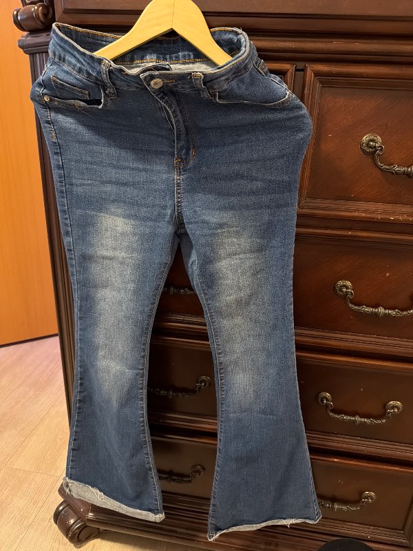 jeans