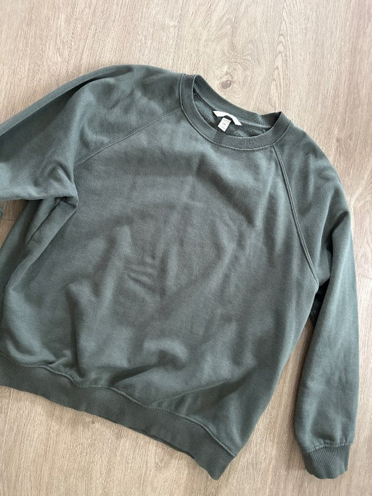 H&m græn crew peysa