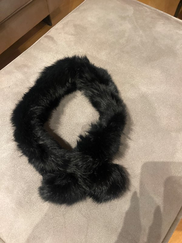 Skinn kragi svartur