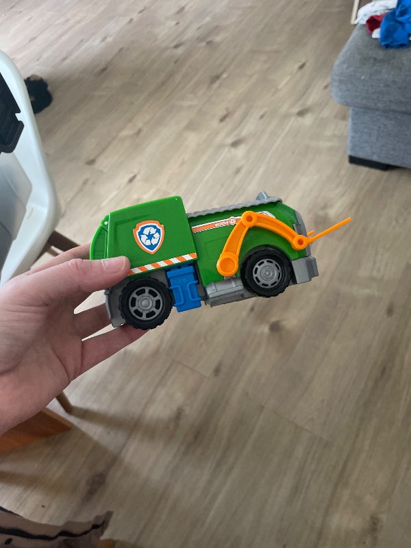 Hvolpasveita Rikkabíll