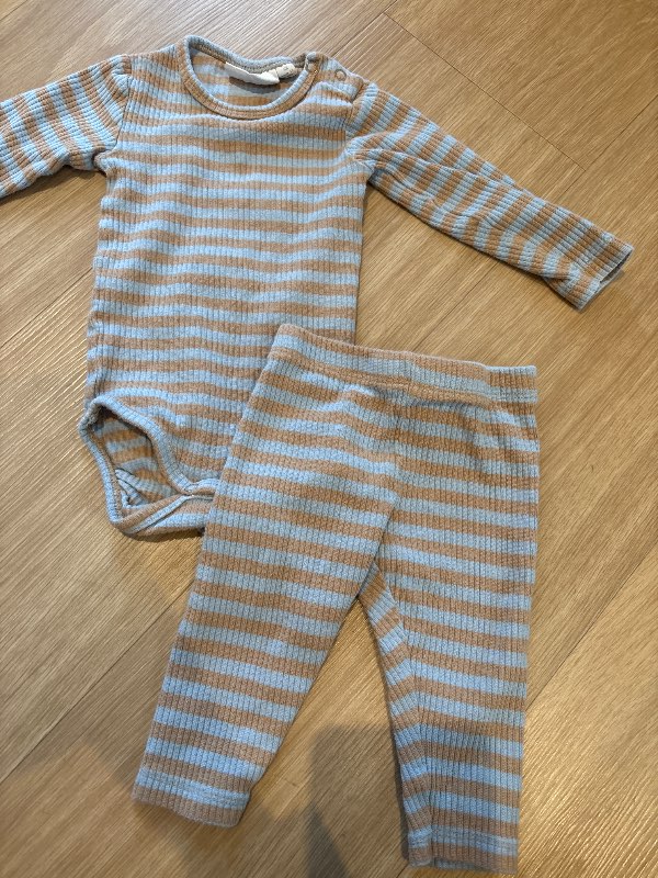 The new siblings sett