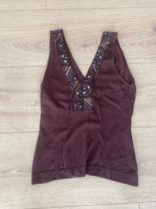 Toppur brúnn Karen Millen