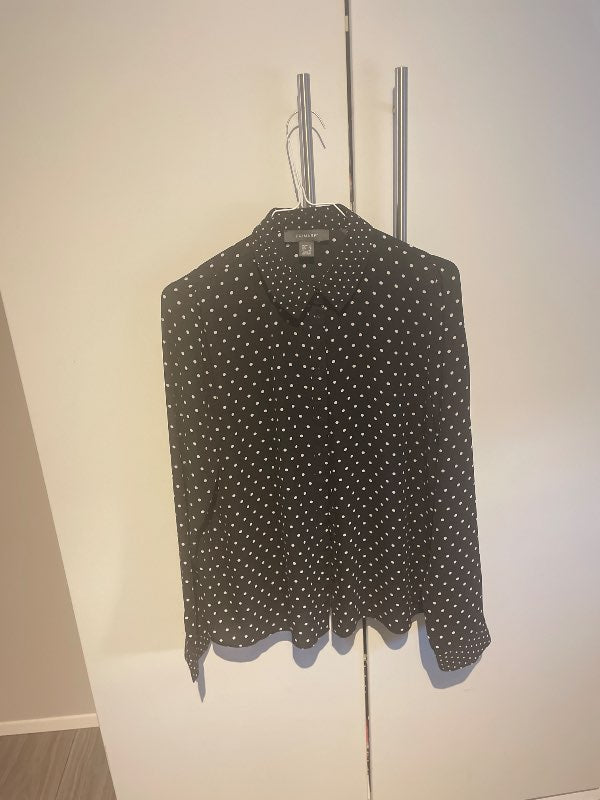 Skyrta-svört/doppótt