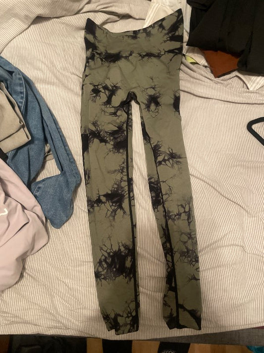 Iþrottabuxur graenar