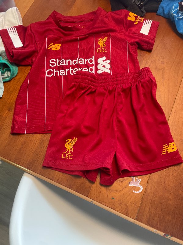 Liverpool búningur