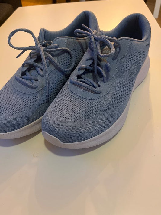 Sketchers bláir strigaskór